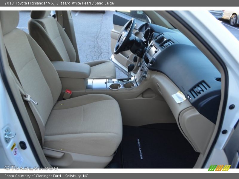 Blizzard White Pearl / Sand Beige 2013 Toyota Highlander V6