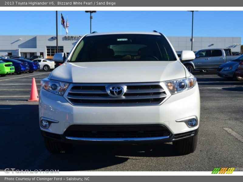 Blizzard White Pearl / Sand Beige 2013 Toyota Highlander V6