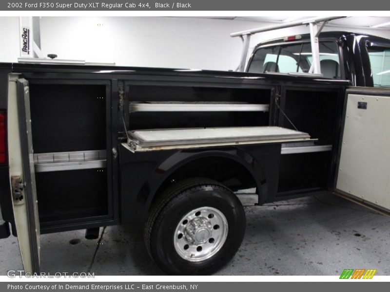 Black / Black 2002 Ford F350 Super Duty XLT Regular Cab 4x4