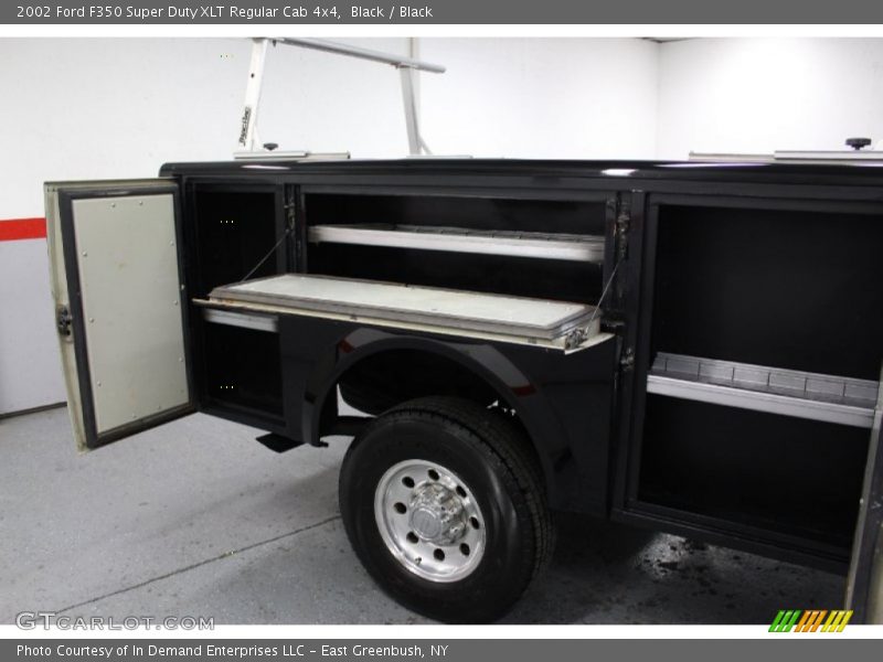 Black / Black 2002 Ford F350 Super Duty XLT Regular Cab 4x4