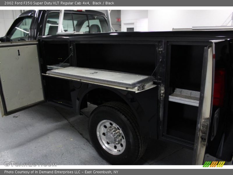 Black / Black 2002 Ford F350 Super Duty XLT Regular Cab 4x4