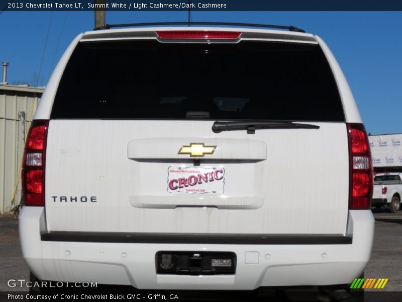 Summit White / Light Cashmere/Dark Cashmere 2013 Chevrolet Tahoe LT