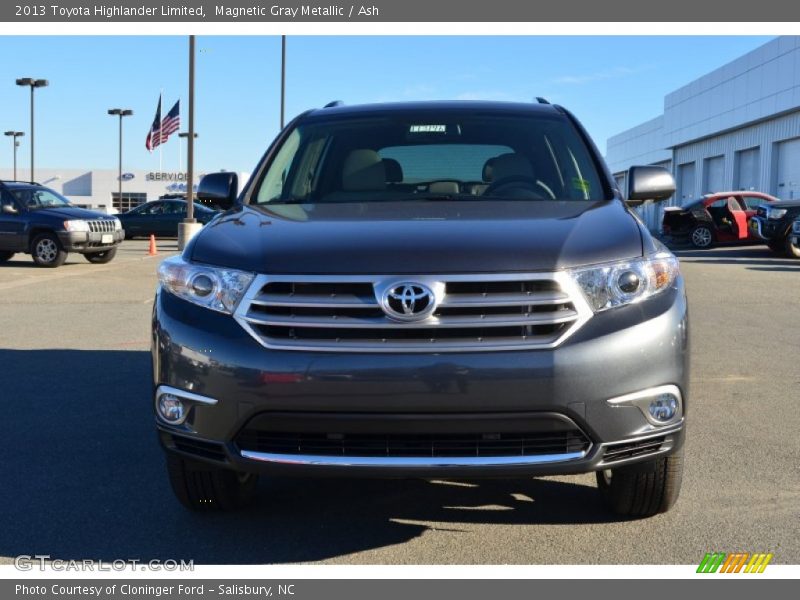 Magnetic Gray Metallic / Ash 2013 Toyota Highlander Limited
