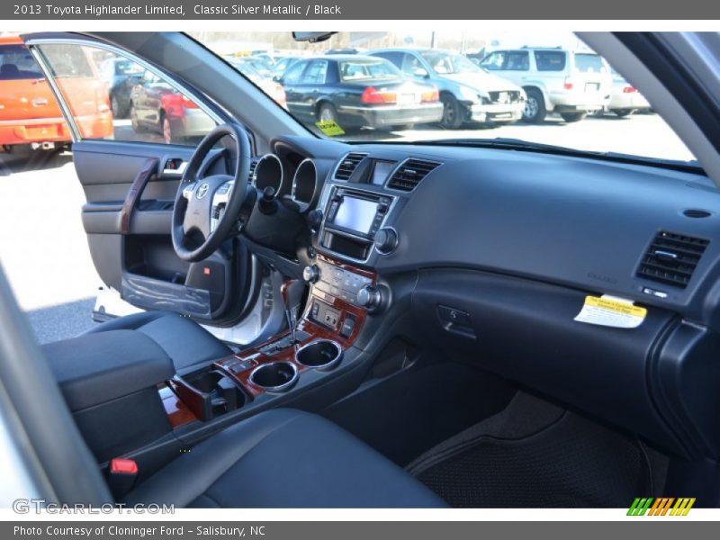 Classic Silver Metallic / Black 2013 Toyota Highlander Limited