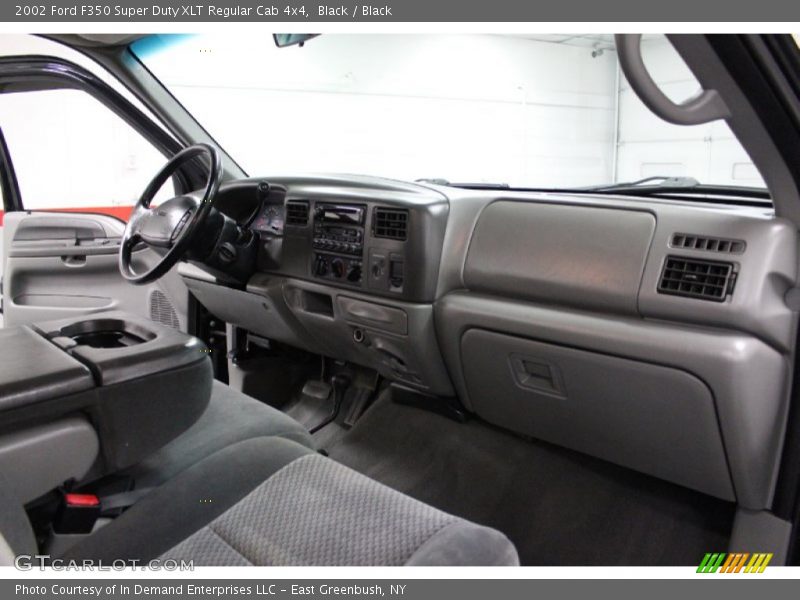 Black / Black 2002 Ford F350 Super Duty XLT Regular Cab 4x4