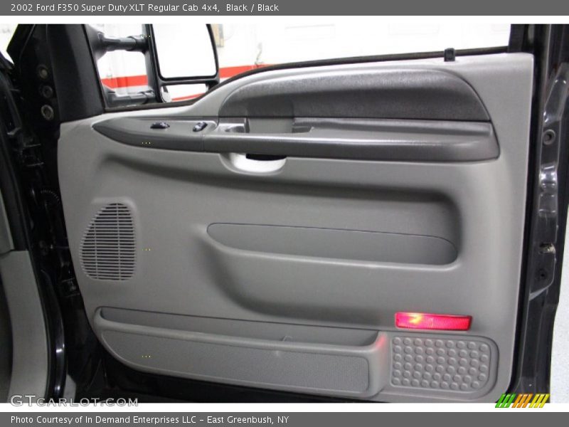 Black / Black 2002 Ford F350 Super Duty XLT Regular Cab 4x4