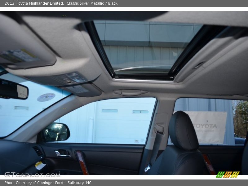 Classic Silver Metallic / Black 2013 Toyota Highlander Limited