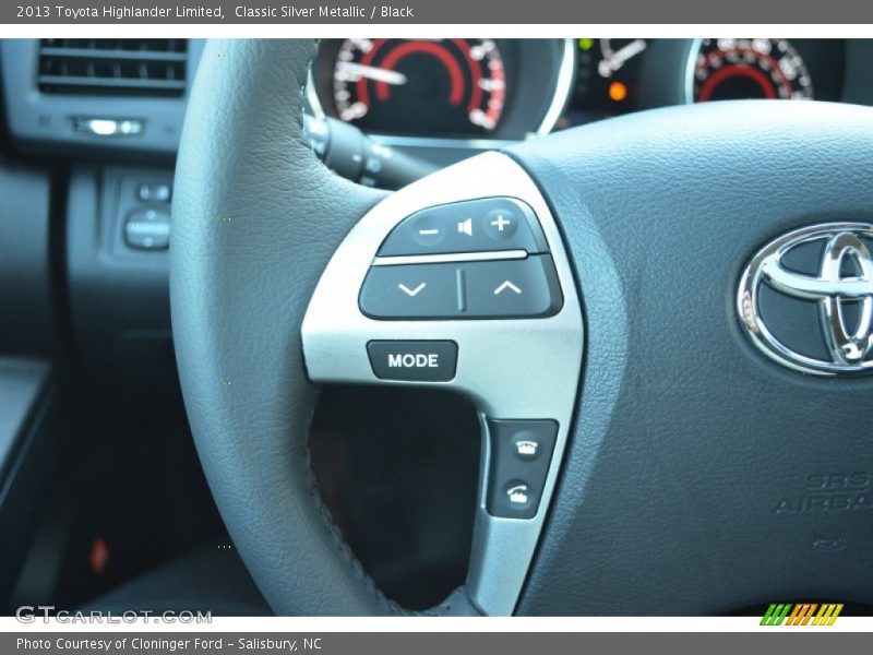 Classic Silver Metallic / Black 2013 Toyota Highlander Limited
