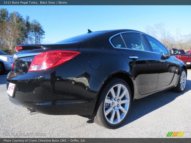 Black Onyx / Ebony 2013 Buick Regal Turbo