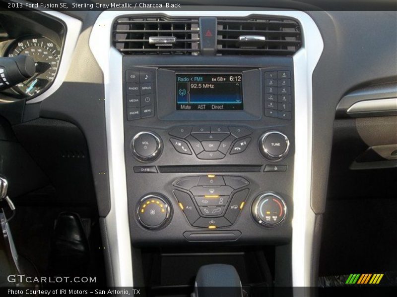 Sterling Gray Metallic / Charcoal Black 2013 Ford Fusion SE