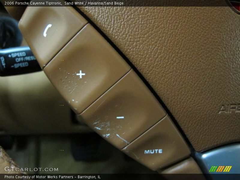 Sand White / Havanna/Sand Beige 2006 Porsche Cayenne Tiptronic