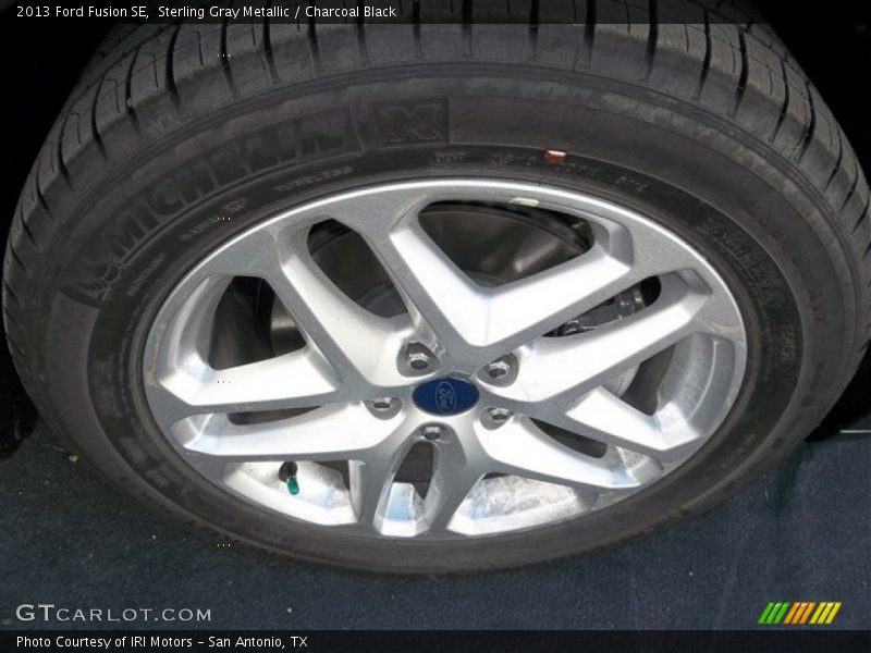 Sterling Gray Metallic / Charcoal Black 2013 Ford Fusion SE