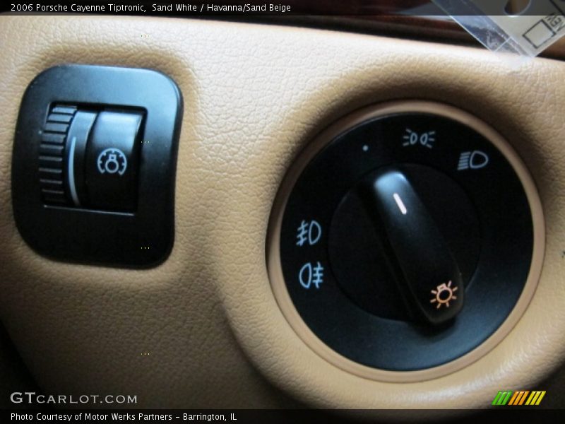 Sand White / Havanna/Sand Beige 2006 Porsche Cayenne Tiptronic
