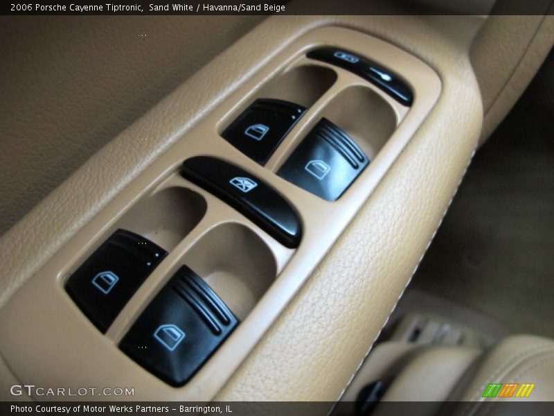 Controls of 2006 Cayenne Tiptronic