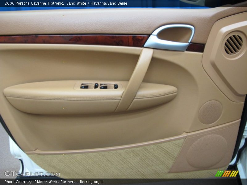 Sand White / Havanna/Sand Beige 2006 Porsche Cayenne Tiptronic
