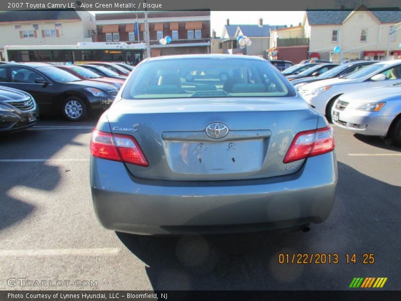 Aloe Green Metallic / Bisque 2007 Toyota Camry LE