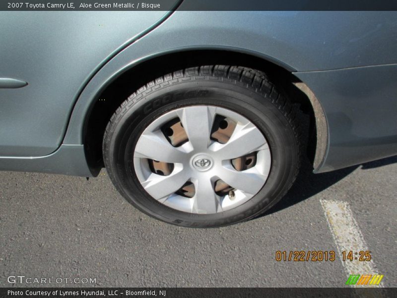 Aloe Green Metallic / Bisque 2007 Toyota Camry LE