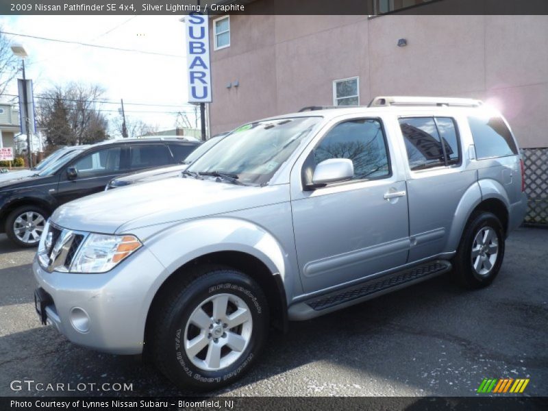 Silver Lightning / Graphite 2009 Nissan Pathfinder SE 4x4