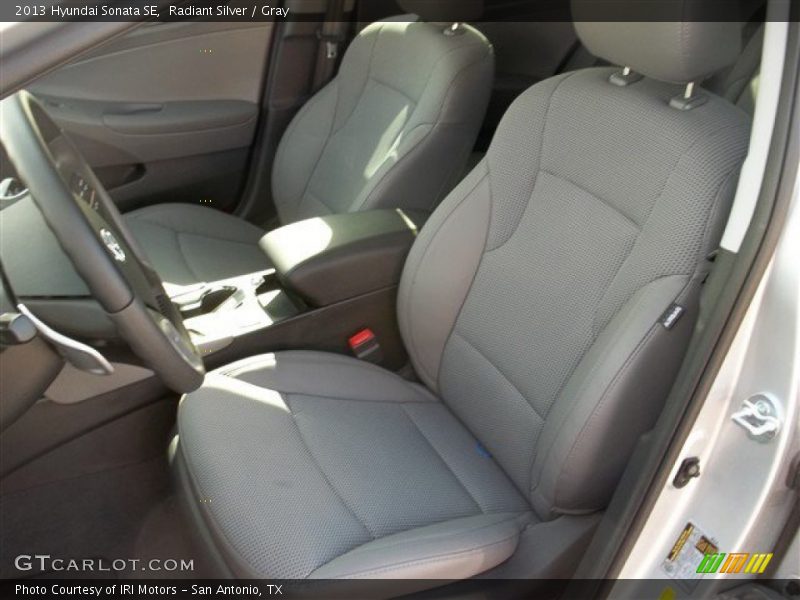 Radiant Silver / Gray 2013 Hyundai Sonata SE
