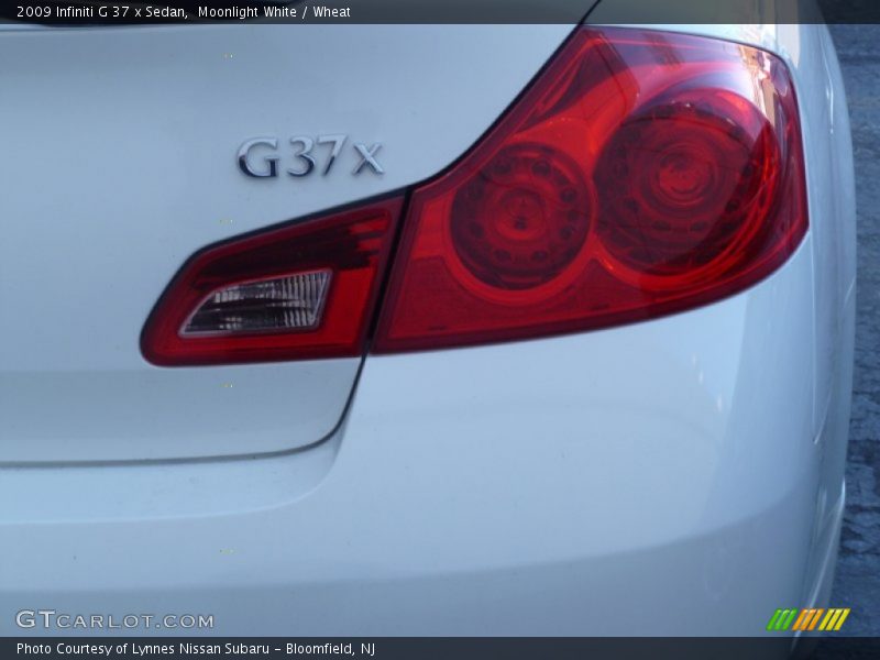 Moonlight White / Wheat 2009 Infiniti G 37 x Sedan
