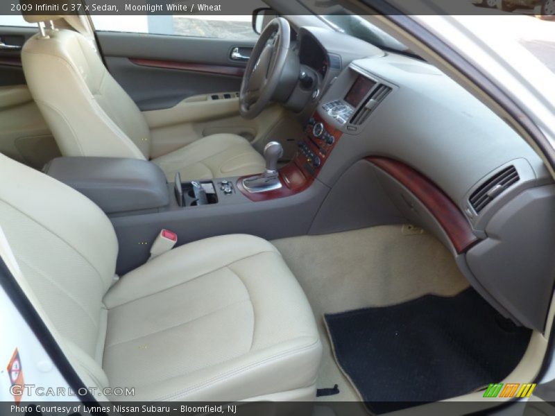 Moonlight White / Wheat 2009 Infiniti G 37 x Sedan
