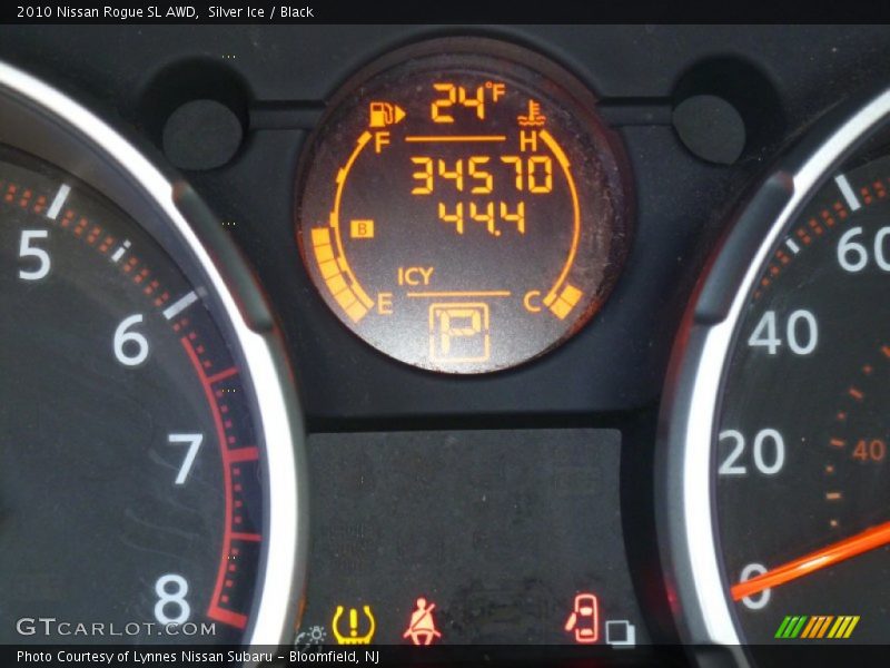 Silver Ice / Black 2010 Nissan Rogue SL AWD