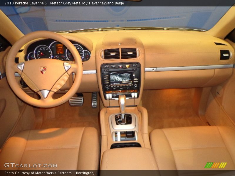 Meteor Grey Metallic / Havanna/Sand Beige 2010 Porsche Cayenne S