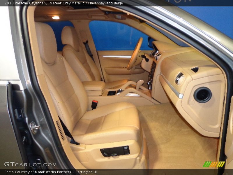 Meteor Grey Metallic / Havanna/Sand Beige 2010 Porsche Cayenne S