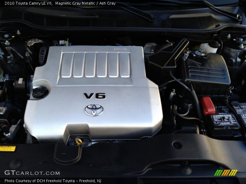 Magnetic Gray Metallic / Ash Gray 2010 Toyota Camry LE V6