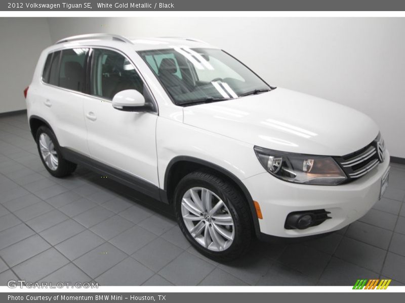 White Gold Metallic / Black 2012 Volkswagen Tiguan SE