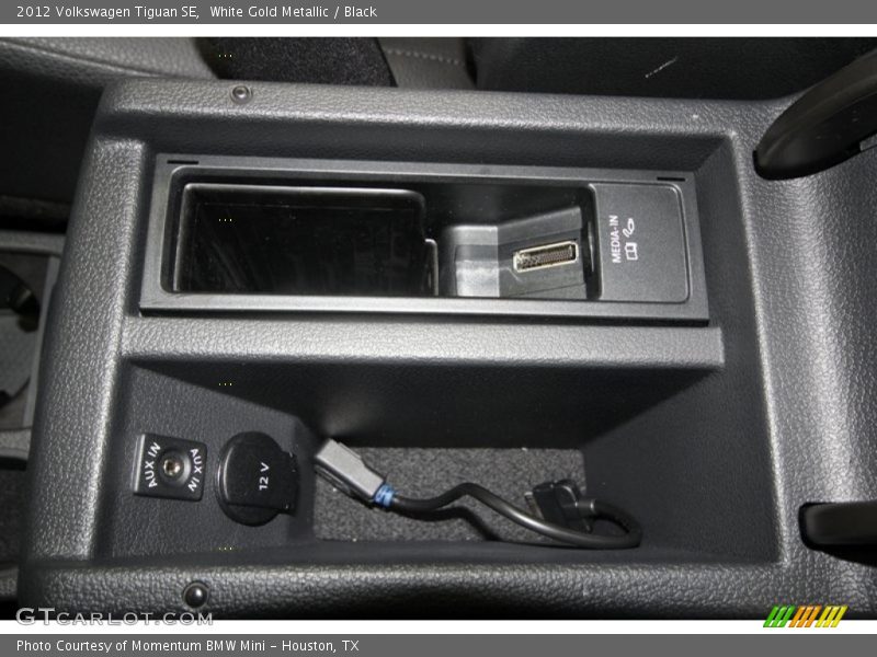 White Gold Metallic / Black 2012 Volkswagen Tiguan SE