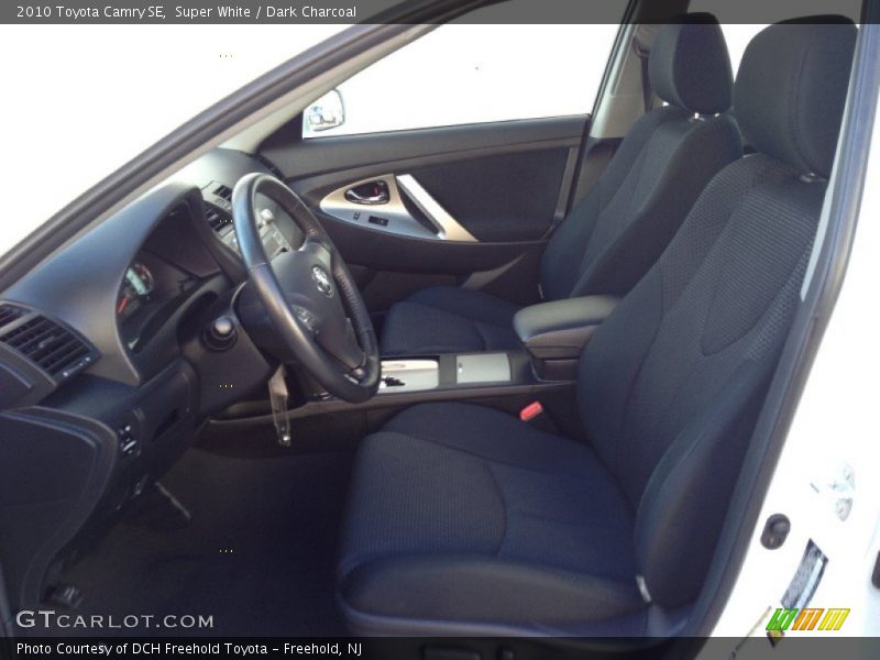 Super White / Dark Charcoal 2010 Toyota Camry SE