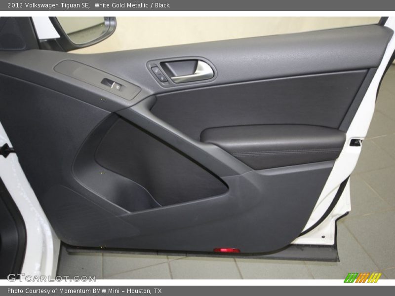White Gold Metallic / Black 2012 Volkswagen Tiguan SE