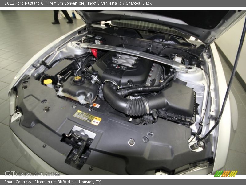  2012 Mustang GT Premium Convertible Engine - 5.0 Liter DOHC 32-Valve Ti-VCT V8