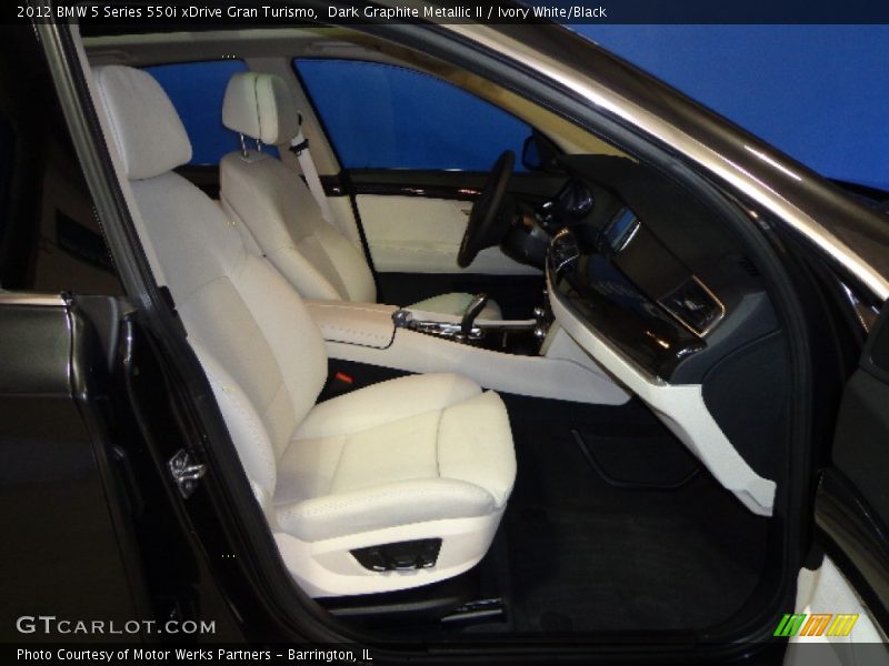 Dark Graphite Metallic II / Ivory White/Black 2012 BMW 5 Series 550i xDrive Gran Turismo