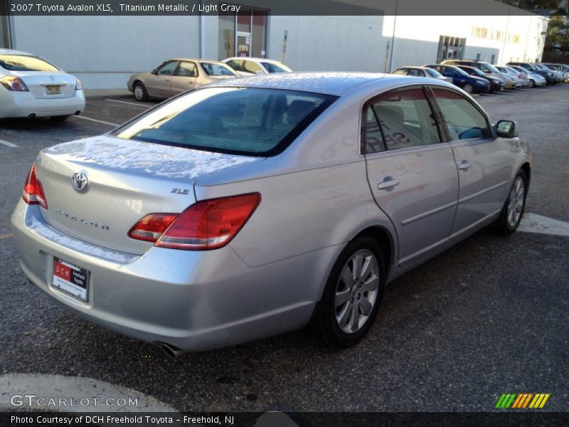 Titanium Metallic / Light Gray 2007 Toyota Avalon XLS