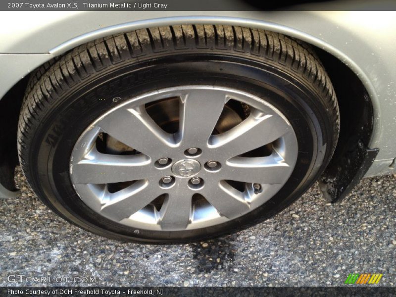 Titanium Metallic / Light Gray 2007 Toyota Avalon XLS