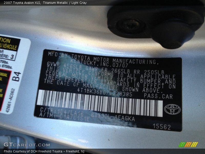 Titanium Metallic / Light Gray 2007 Toyota Avalon XLS