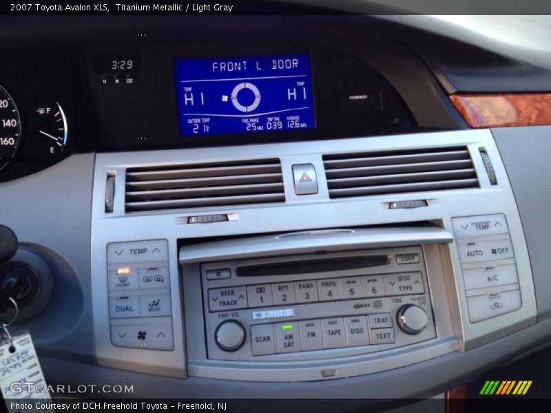 Titanium Metallic / Light Gray 2007 Toyota Avalon XLS