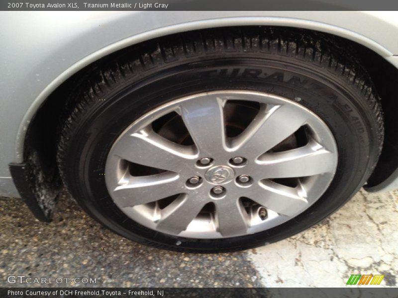 Titanium Metallic / Light Gray 2007 Toyota Avalon XLS