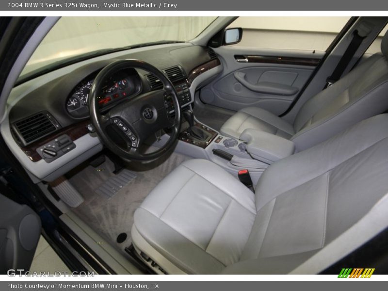Grey Interior - 2004 3 Series 325i Wagon 