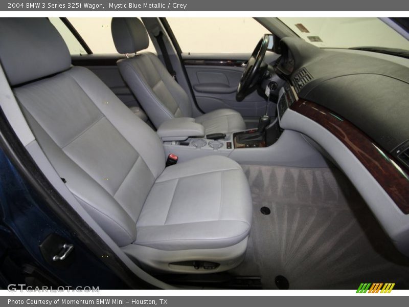  2004 3 Series 325i Wagon Grey Interior