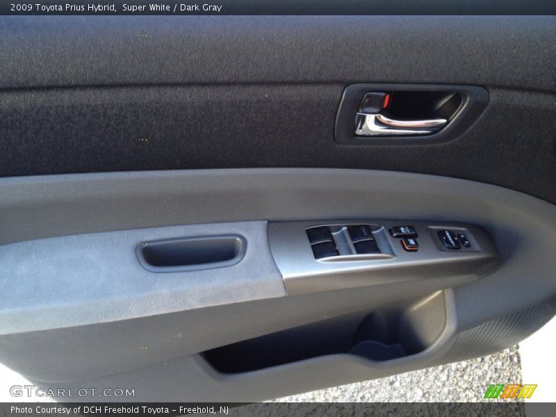 Super White / Dark Gray 2009 Toyota Prius Hybrid