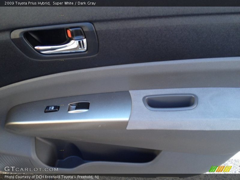 Super White / Dark Gray 2009 Toyota Prius Hybrid