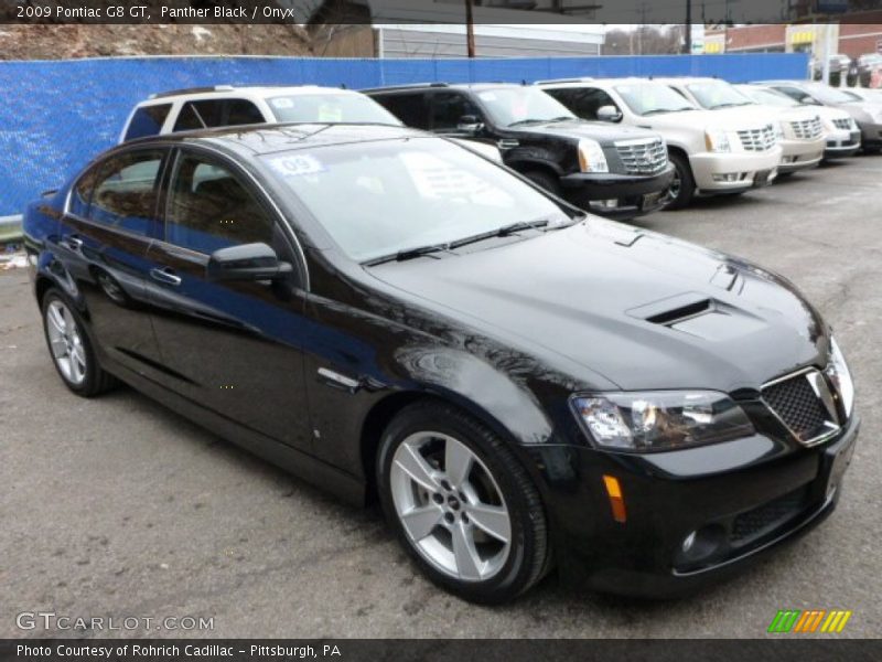 Front 3/4 View of 2009 G8 GT