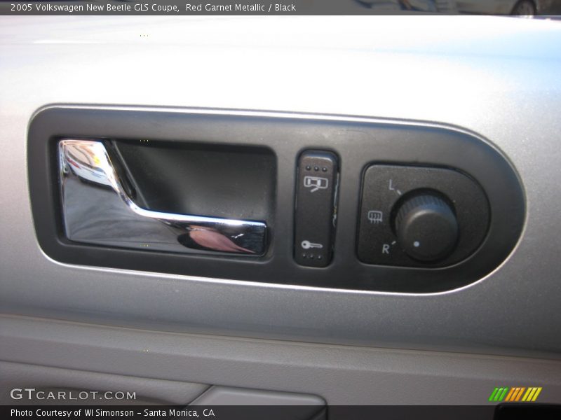 Red Garnet Metallic / Black 2005 Volkswagen New Beetle GLS Coupe