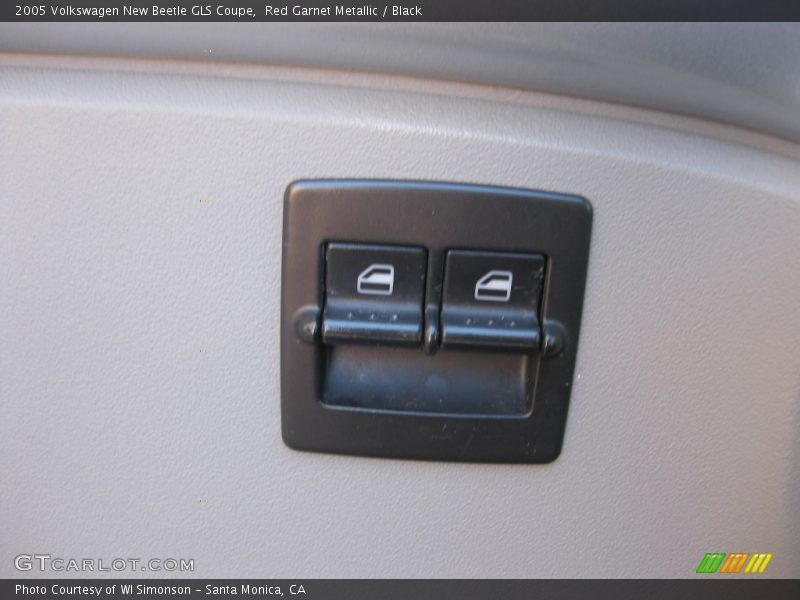 Red Garnet Metallic / Black 2005 Volkswagen New Beetle GLS Coupe