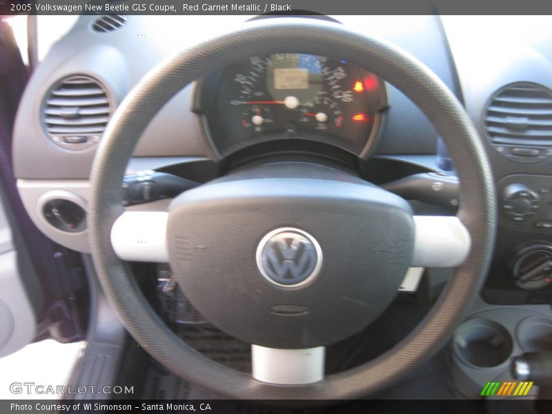 Red Garnet Metallic / Black 2005 Volkswagen New Beetle GLS Coupe