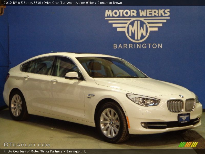 Alpine White / Cinnamon Brown 2012 BMW 5 Series 550i xDrive Gran Turismo