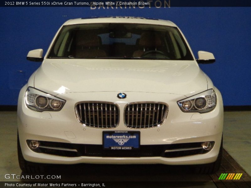 Alpine White / Cinnamon Brown 2012 BMW 5 Series 550i xDrive Gran Turismo